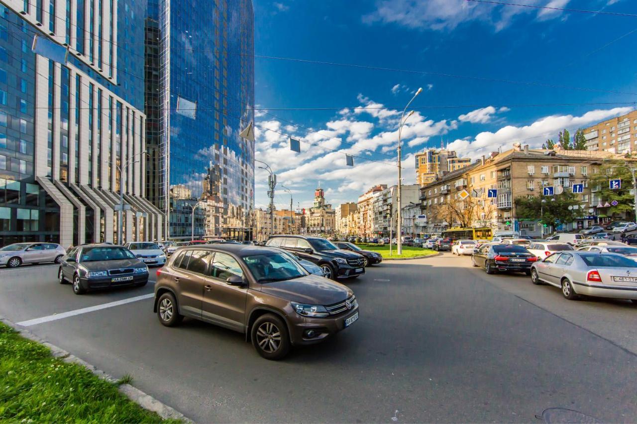 Простора 3 Кім Кварт В Самому Центрі Києва З Двома Окремими Спальнями Трц Гуллівер Kiev Ngoại thất bức ảnh